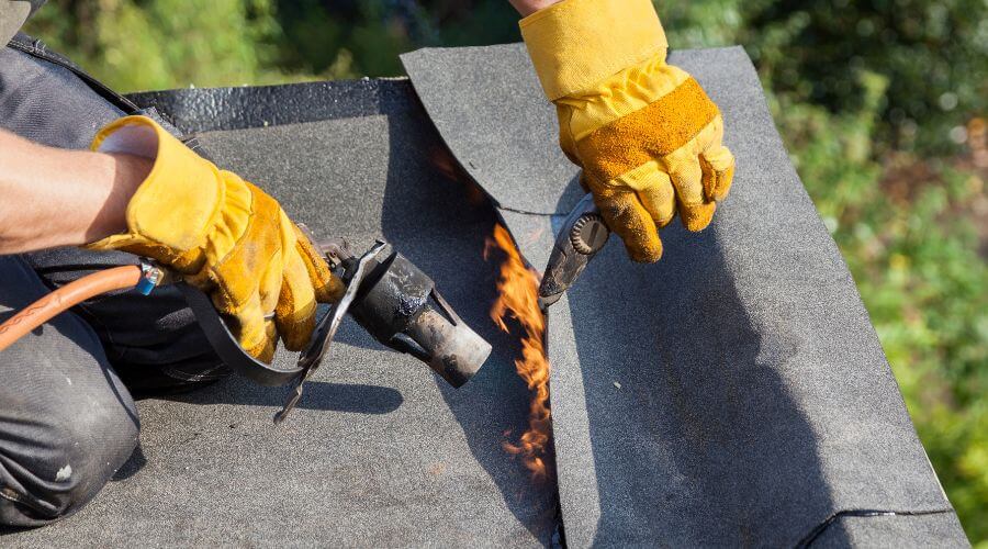 Professional gutter cleaning in White Pine, MI